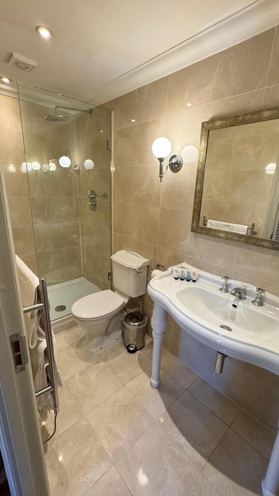 No64 The Boutique Hotel West Malling Zewnętrze zdjęcie